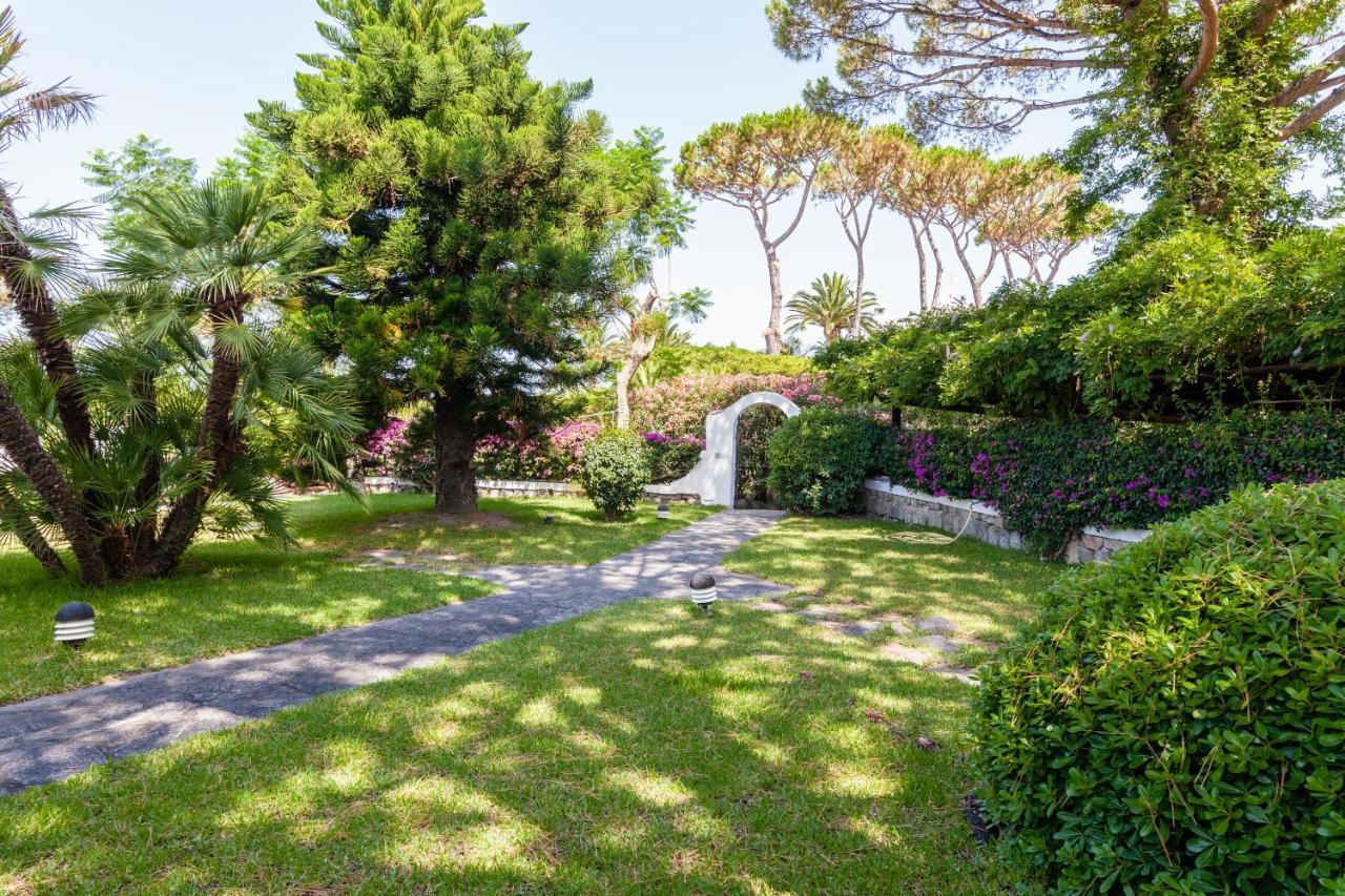 Villetta Con Giardino Esclusivo Di 1000 Mq, Piscina, Tennis, Calcio, Bocce Forio di Ischia Zewnętrze zdjęcie
